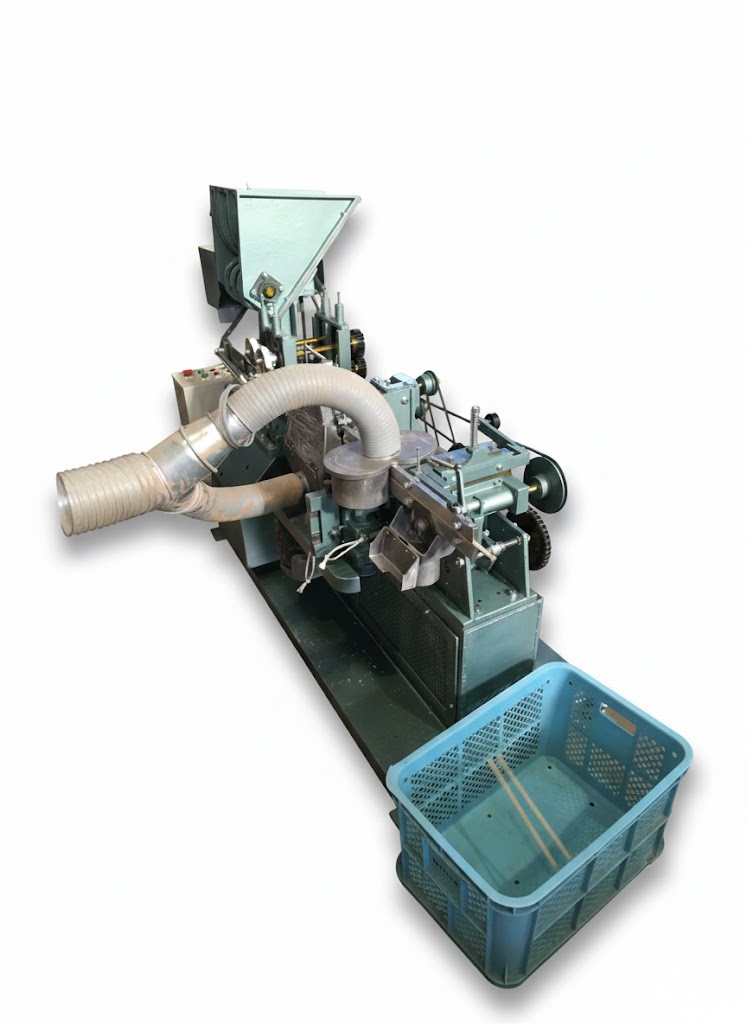 自社開発 割り箸製造機械